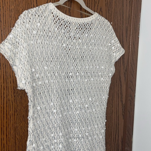 Chico’s sweater top, worn once. Like new! Size 0 - Picture 2 of 11